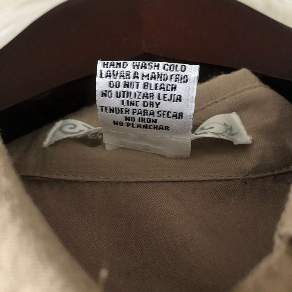 SANS SOUCI Shirttail Blouse - Picture 10 of 12